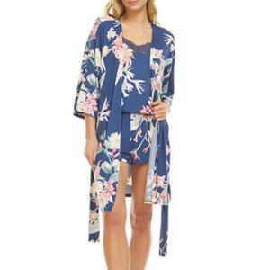 Flora by Flora Nikrooz Women's 3/4-Sleeve Floral Knit Short Robe, Blue, Medium